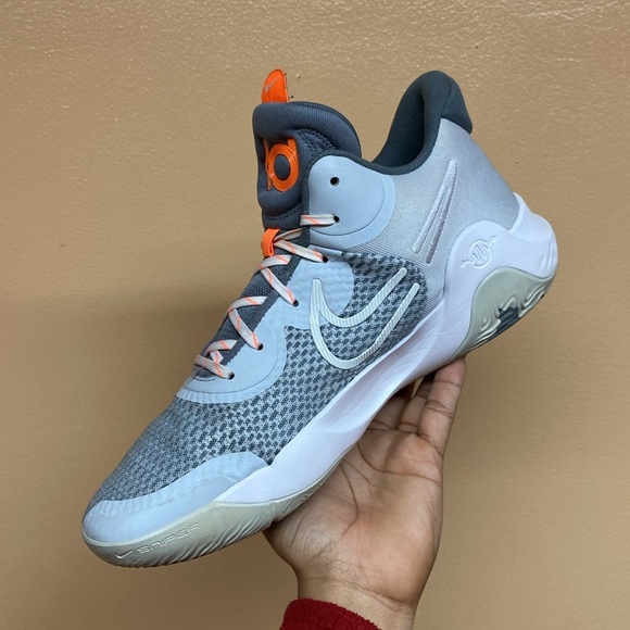 Nike KD Trey 5 IX “Pure Platinum” - Picture 11 of 16